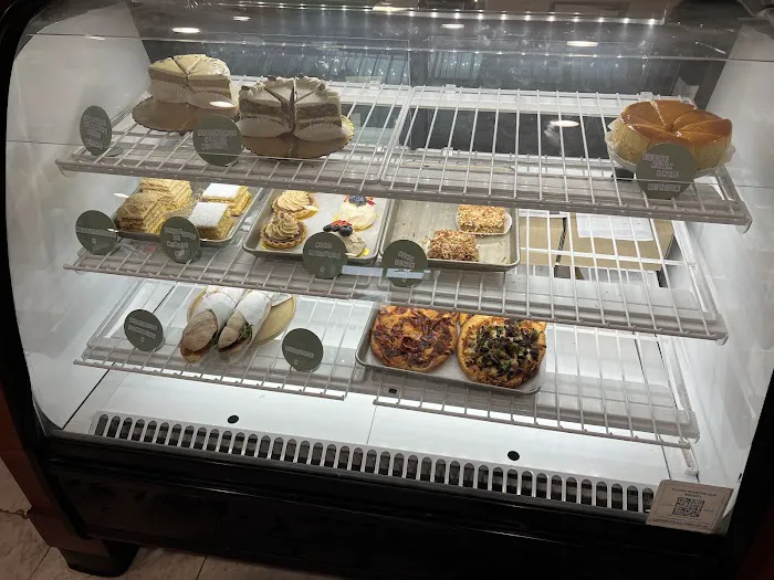 Three Bites Bakery Picture 3
