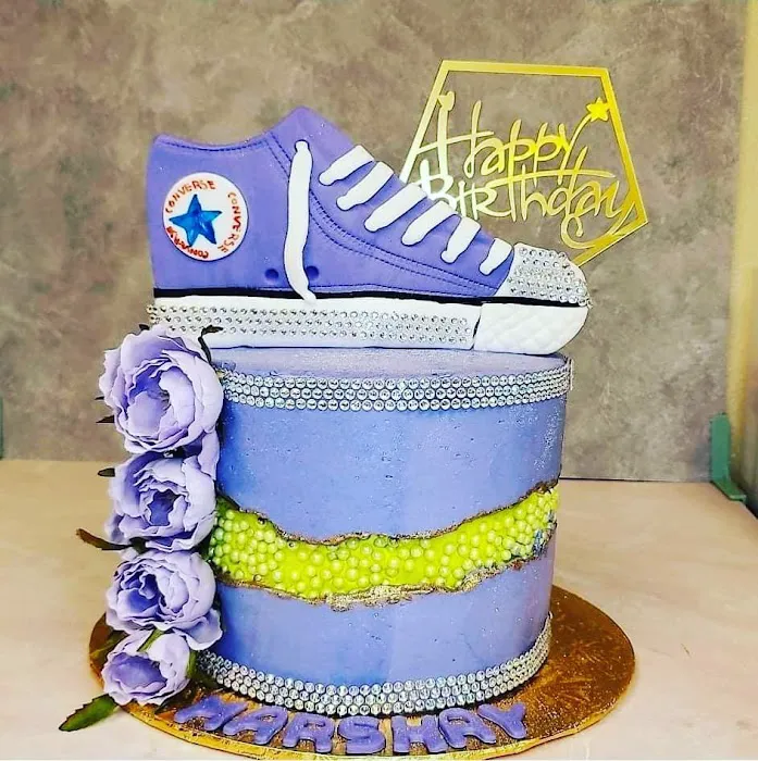 Love Meets Cake Picture 3