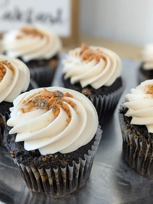 Smallcakes Cupcakery and Creamery Picture 4