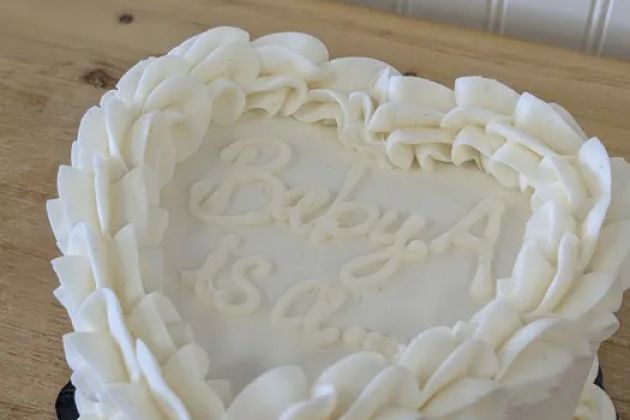 Smallcakes Cupcakery and Creamery
