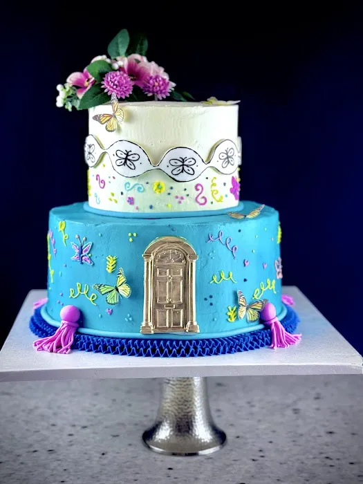 Two Dolls Cakery Picture 5
