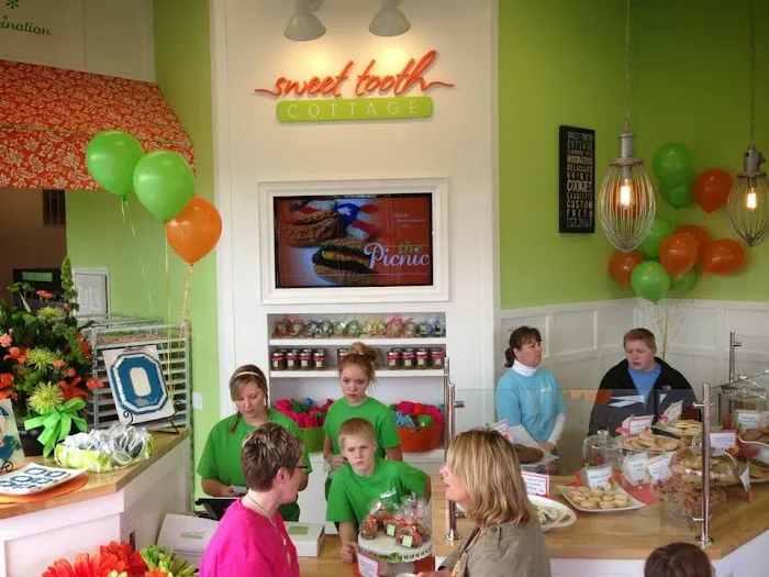 Sweet Tooth Cottage Picture 6