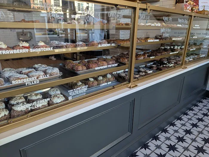 Parlor Doughnuts Picture 10