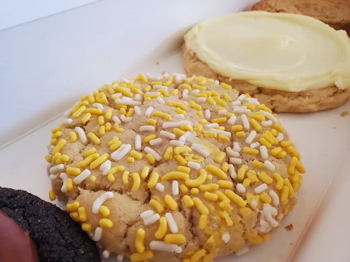 Crumbl - New Albany Picture 4