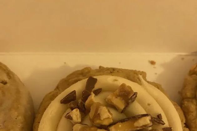 Crumbl - New Albany