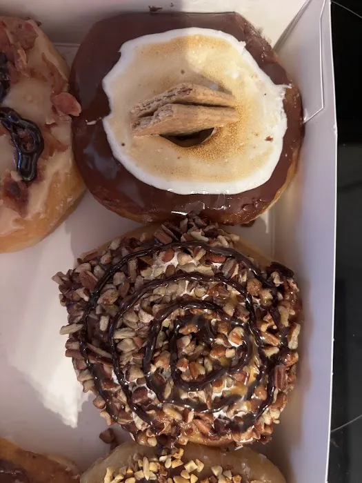 Amy's Donuts Picture 4