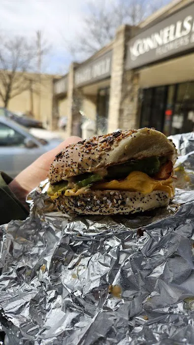 Fox’s Bagel & Deli Picture 8