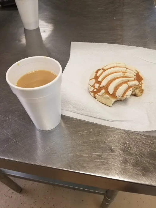 La Bendicion Bakery Picture 6