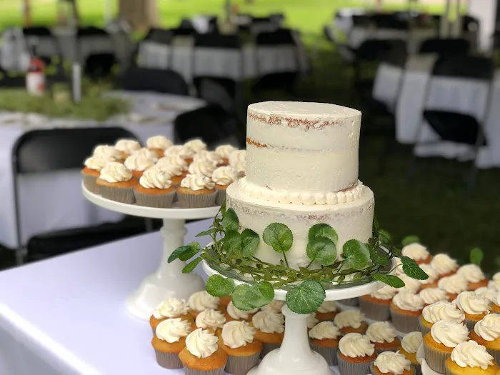 Cakes Creatively by Crystal Picture 7