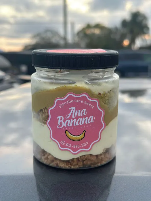 Ana Banana Sweet Shop Picture 7