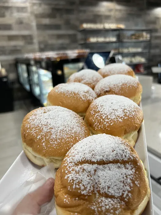 Mila Brazilian Bakery Picture 5