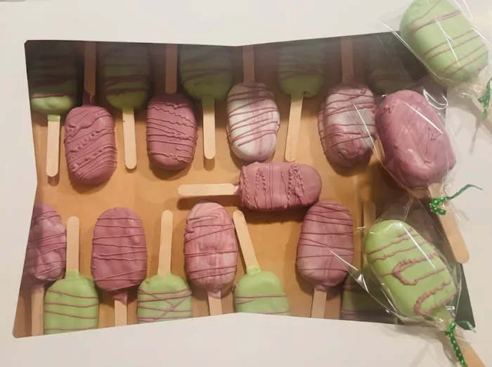Lovey's Sweets Picture 1