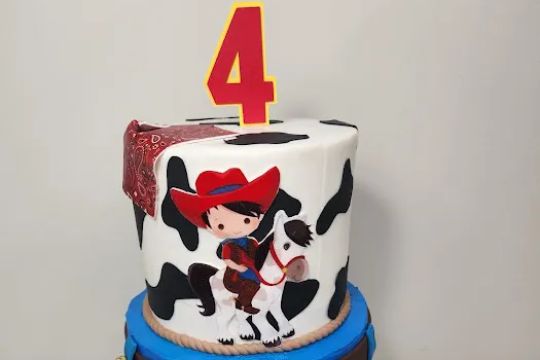 Dolcissimo Cakes and Events