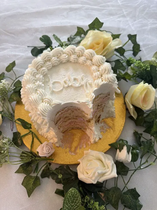 Bree's Cake's & Baking Supplie's LLC Picture 10