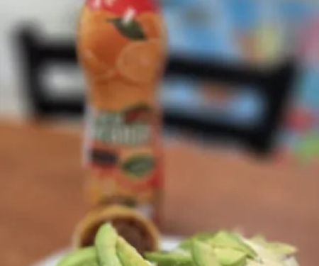 (La Garcia) Garcia Bakery & Store