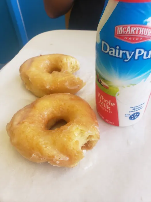 Dixie Cream Donuts Picture 3