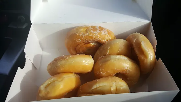 Dixie Cream Donuts Picture 4