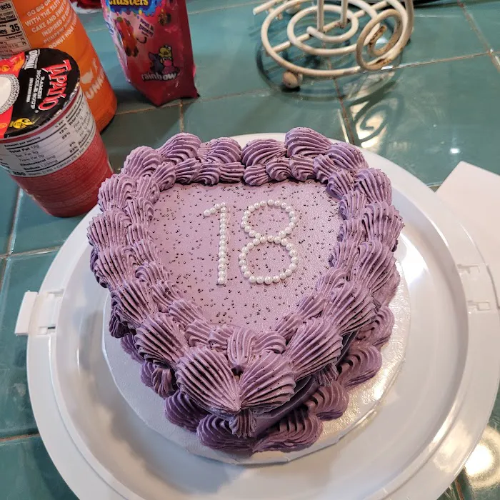 Seaside Sweets Bakery Picture 3
