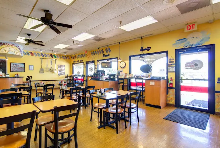 Bagel Break Deli Picture 4