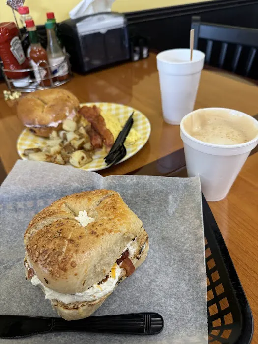 Bagel Break Deli Picture 9
