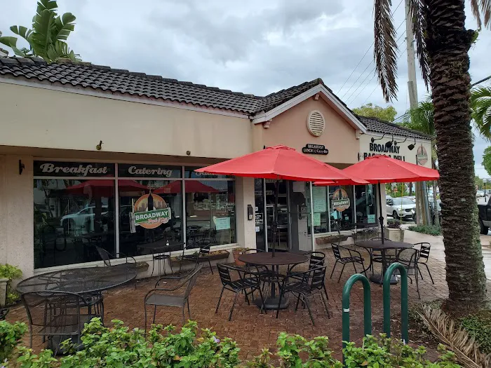 Broadway Bagels & Deli Picture 5