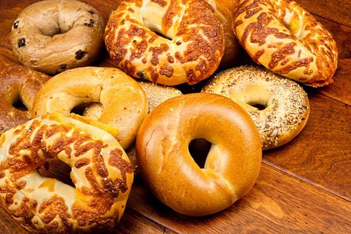 Broadway Bagels & Deli Picture 6