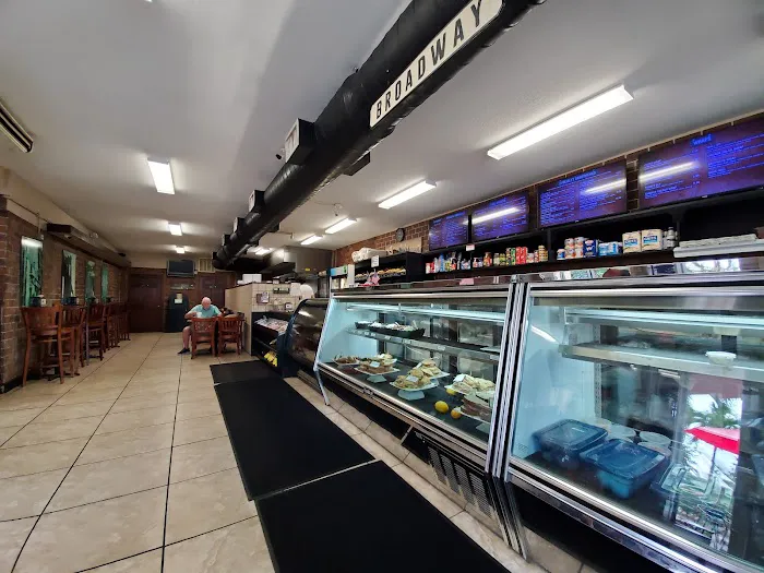 Broadway Bagels & Deli Picture 10