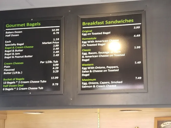 Max's Gourmet Bagels Picture 7