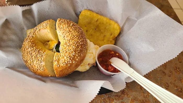 Max's Gourmet Bagels Picture 6