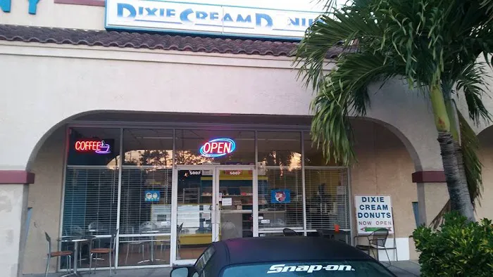 Dixie Dream Donuts (Dixie Cream Donuts) Picture 9