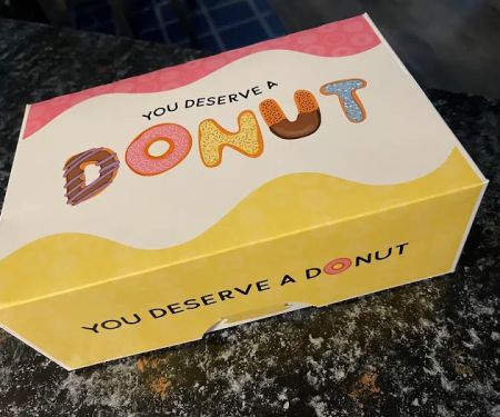 Dixie Dream Donuts (Dixie Cream Donuts)