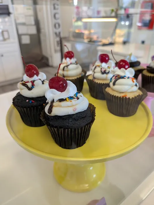 Smallcakes Stuart Picture 10