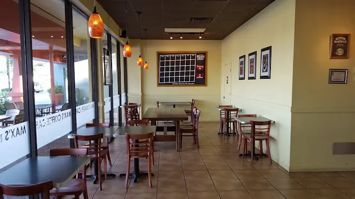 Max's Bagel Cafe Picture 7