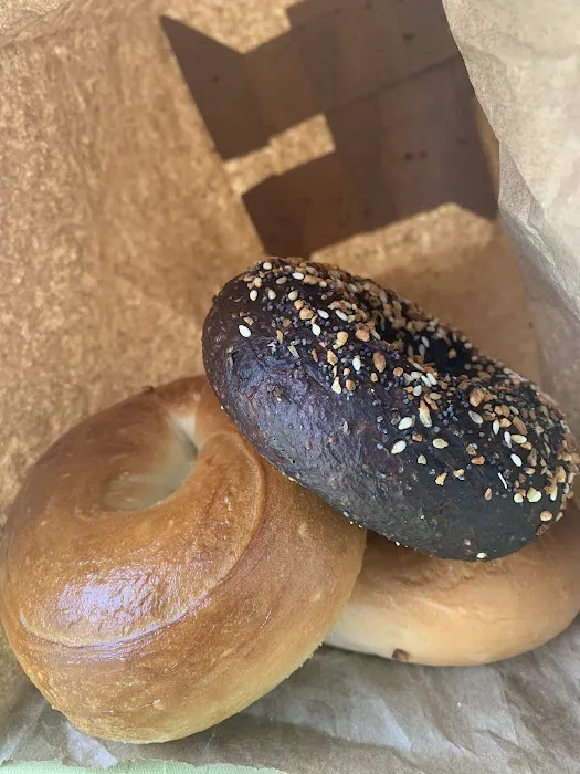 Max's Bagel Cafe Picture 9