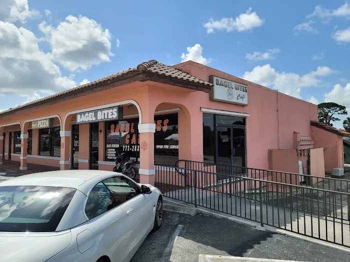 Bagel Bites Cafe Picture 9