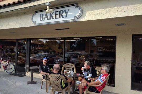 Importico's Bakery Cafe'