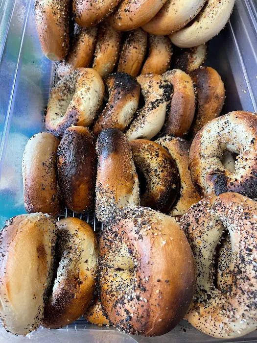 Bagel Boyz Stuart Picture 3