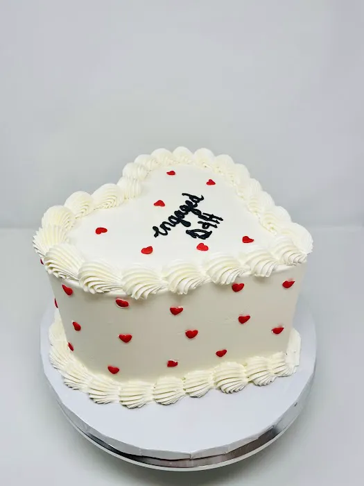 Divine Treats, LLC Picture 2