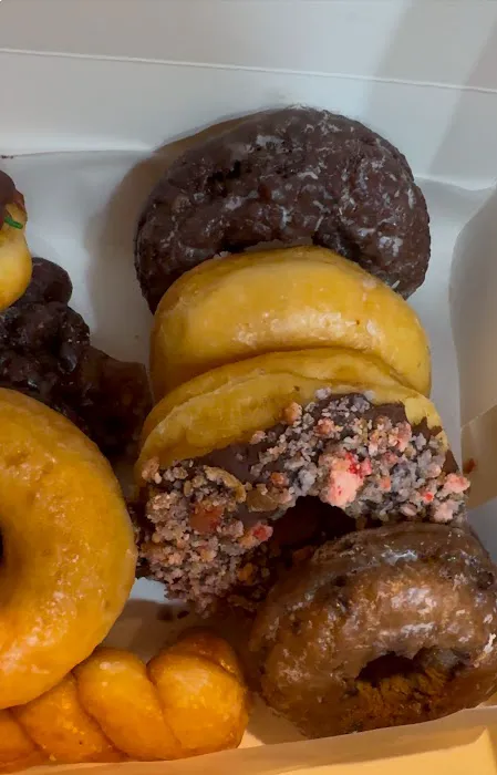 Luke’s Dixie Donuts Picture 1