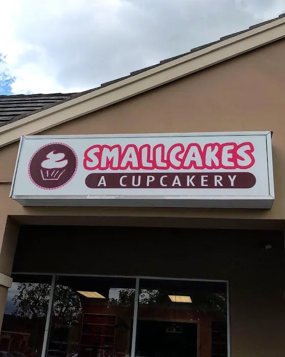 Smallcakes Cupcakery Picture 5