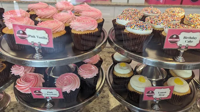 Smallcakes Cupcakery Picture 6
