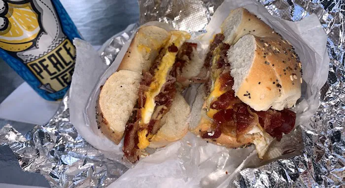 Maplewood Bagel Market Picture 2