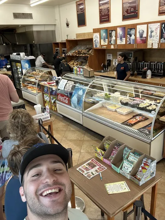 Maplewood Bagel Market Picture 4