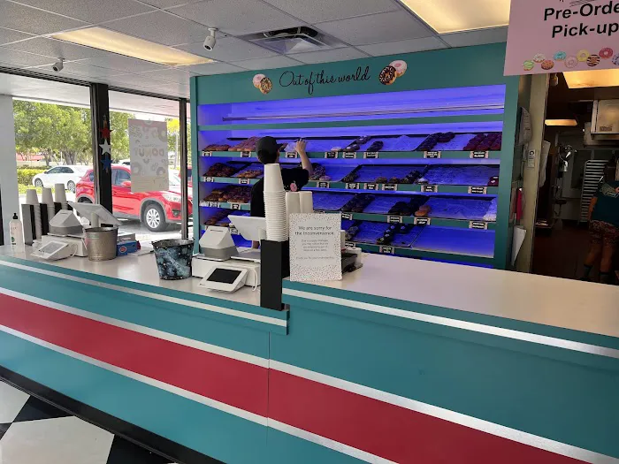 Jupiter Donuts North Palm Beach Picture 3