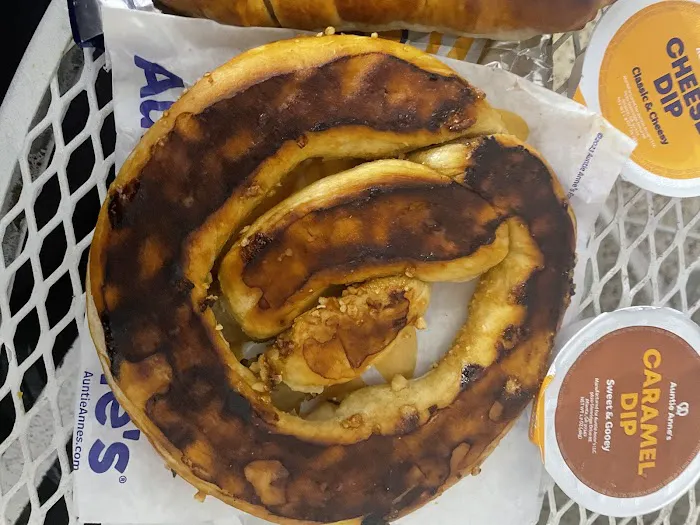 Auntie Anne's Picture 9