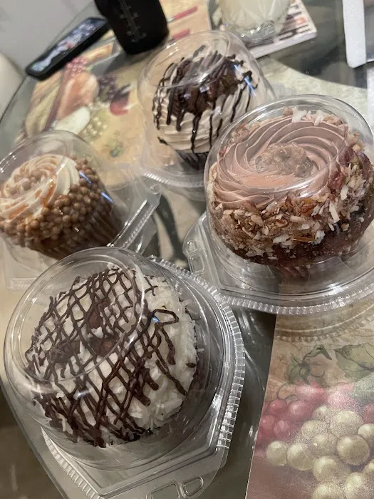 Ganache Bakery Picture 8