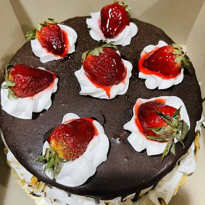 Tulipan Bakery Inc Picture 2