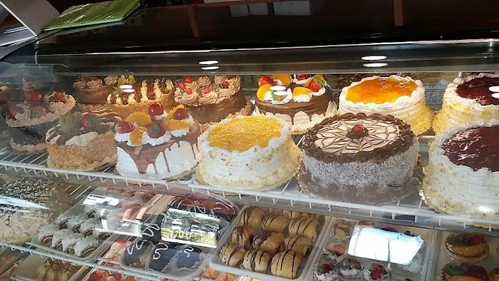 Tulipan Bakery Inc Picture 3