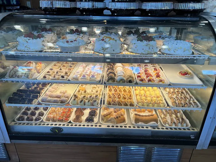 Tulipan Bakery Inc Picture 4