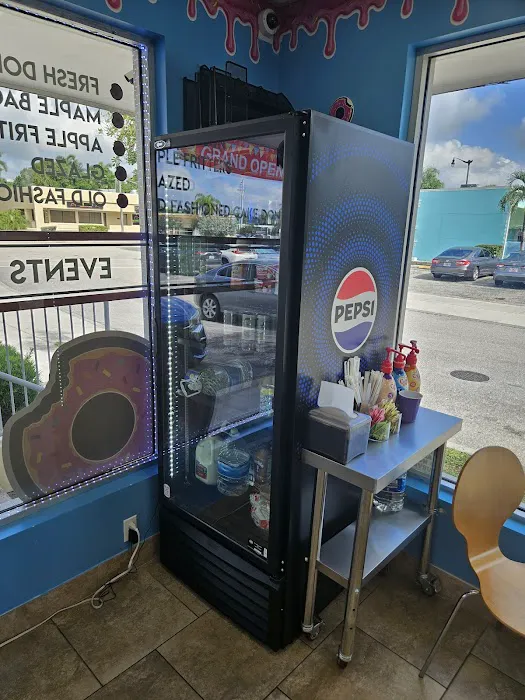 Dixie Highway Donuts Picture 5